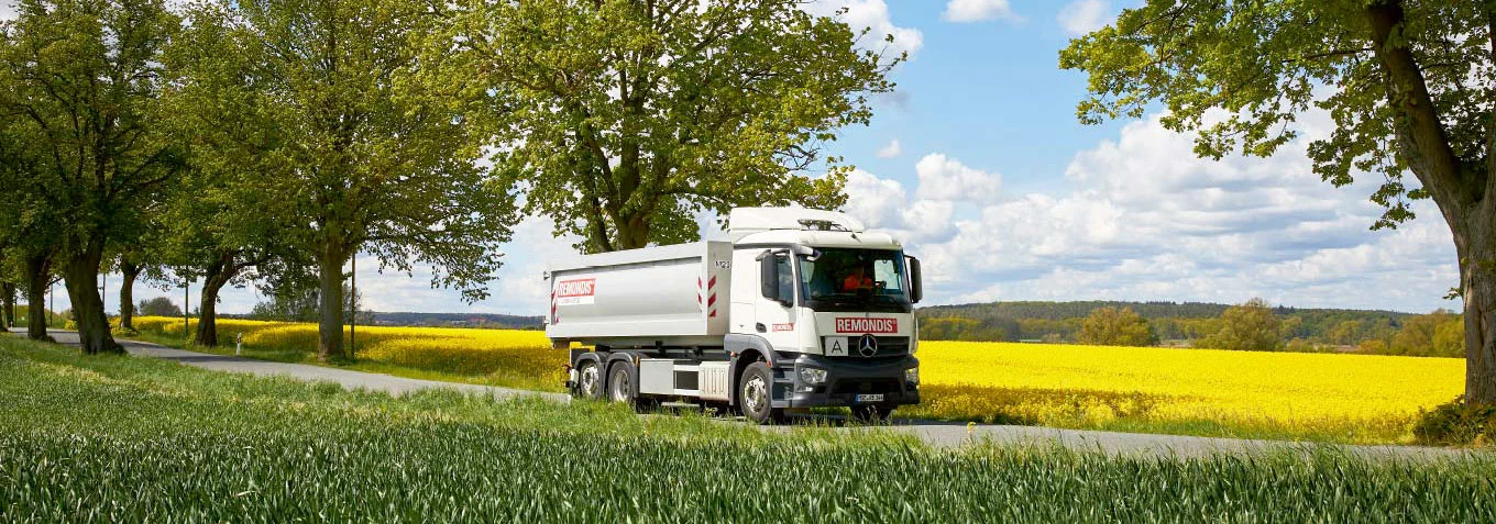LKW REMONDIS Aqua